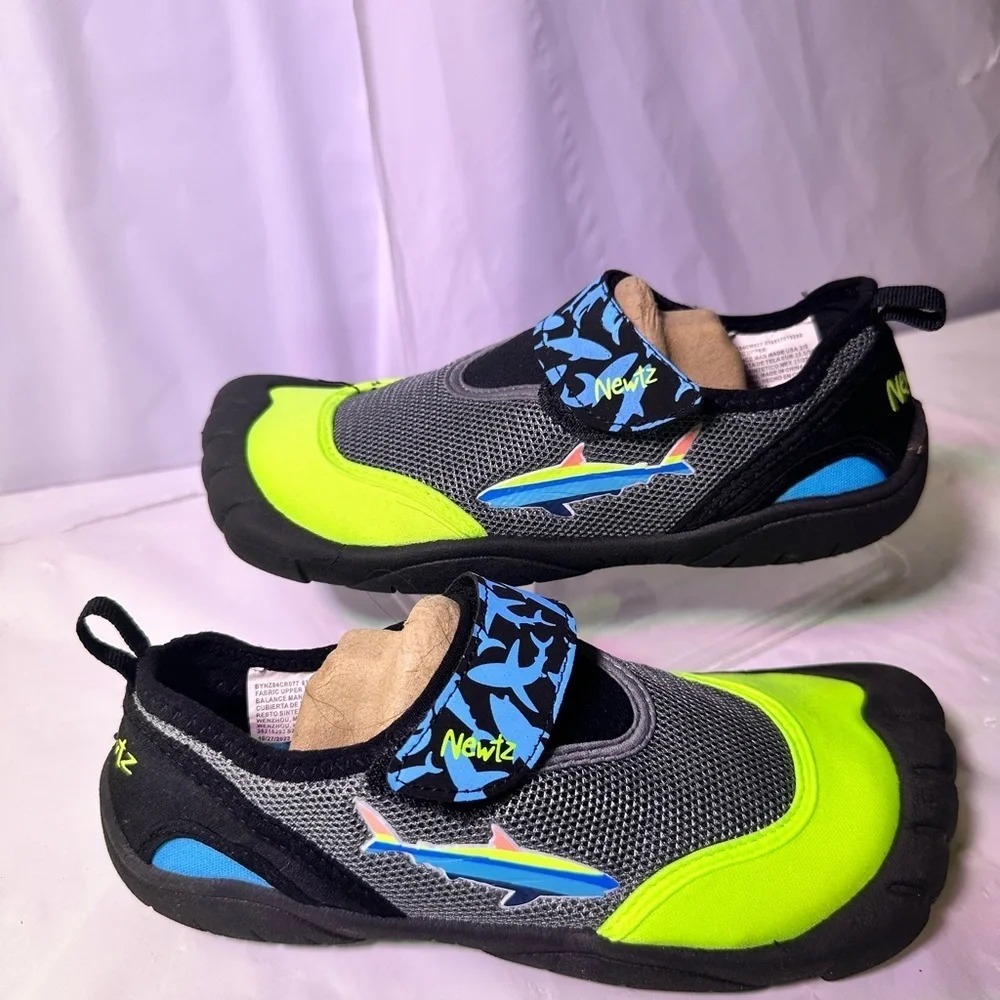 Newtz Kids Water Shoes - Lime Green and Black